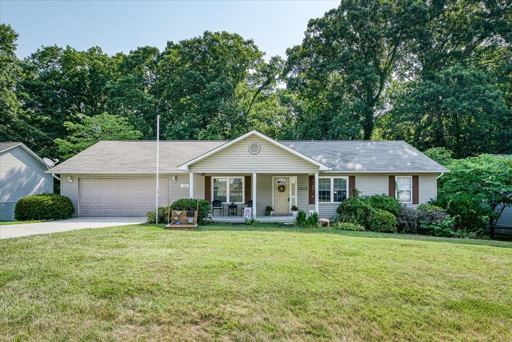 Southridge Cir, Crossville, TN 38555