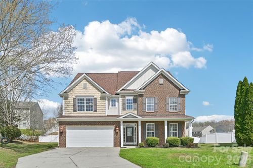 10901 Trout Creek Pl, Davidson, NC, 28036-7617 | Card Image