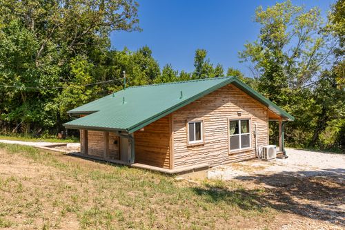 402 Woodland Drive, Buffalo, MO, 65622 | Card Image