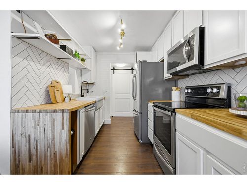 n1-8100 W Quincy Ave, Littleton, CO, 80123-2479 | Card Image