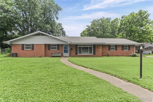 23 Melwood Dr, Belleville, IL, 62223-2904 | Card Image