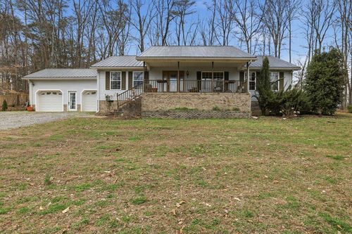 195 Mountain Crest Dr, Whitwell, TN, 37397-5703 | Card Image