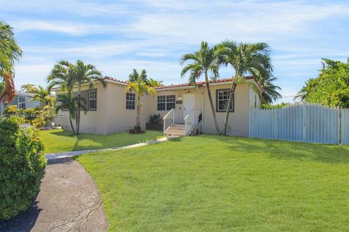 8230-8230 Sw 30th St, Miami, FL, 33155-2429 | Card Image