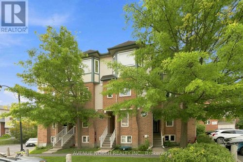 17-125 Tall Pines Pvt, Nepean, ON, K2H1H1 | Card Image