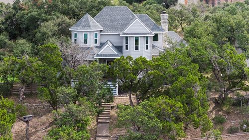 3 Heritage Oaks Dr, Austin, TX, 78737-9302 | Card Image