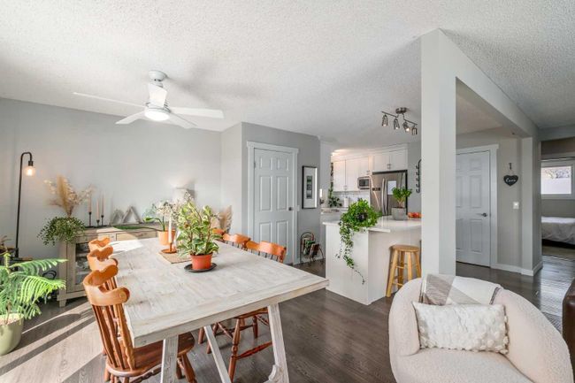 11468 Braniff Road Sw, Home with 4 bedrooms, 2 bathrooms and 4 parking in Calgary AB | Image 8