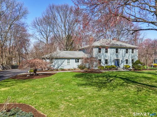 21 Shawnee Ln, Monroe, CT, 06468-2164 | Card Image