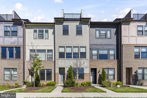4963 Vista Green Ln, LANHAM, MD, 20706-2893 | Card Image