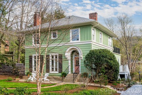 18 Edgemont Rd, Asheville, NC, 28801-1514 | Card Image