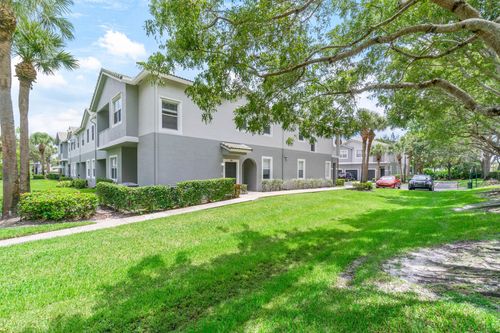 3116 Grandiflora Dr, Greenacres, FL, 33467-2086 | Card Image