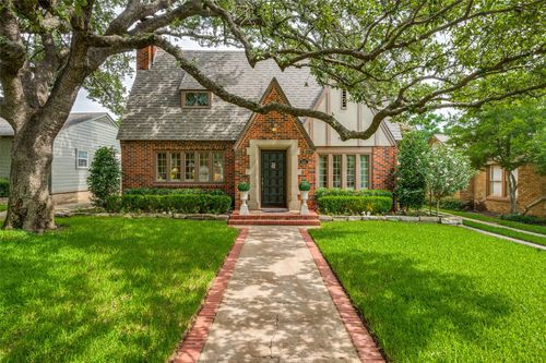 835 Salmon Dr, Dallas, TX, 75208-3946 | Card Image