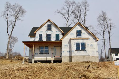 30 Tamarack Drive, Newburgh (Town), NY, 12550 | Card Image