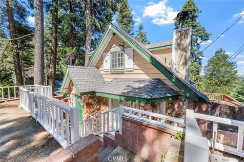 724 Buckingham Sq, Lake Arrowhead, CA, 92352 | Card Image