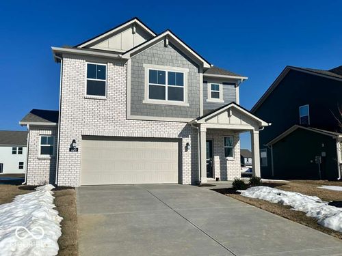 820 Hardin Pl, Greenwood, IN, 46143-5072 | Card Image