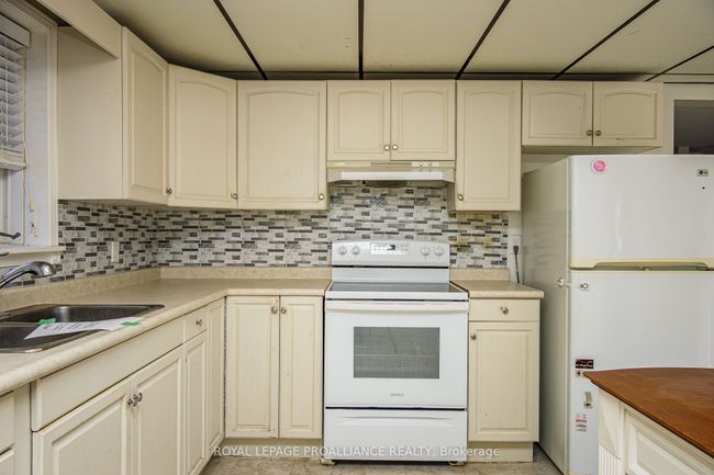 236 Lyle St N, House other with 3 bedrooms, 2 bathrooms and 6 parking in Grafton ON | Image 13