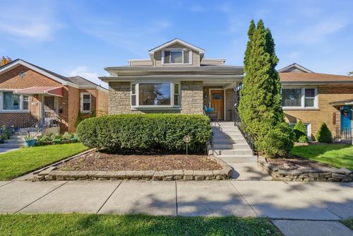 3504 Scoville Ave, Berwyn, IL, 60402-3853 | Card Image