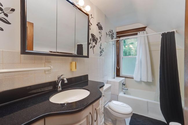 10-web-or-mls-1173-Matilda-St-Gold15-10.jpg | Image 11