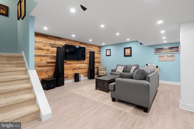 2032 Valley View Dr, House other with 4 bedrooms, 4 bathrooms and null parking in QUAKERTOWN PA | Image 40