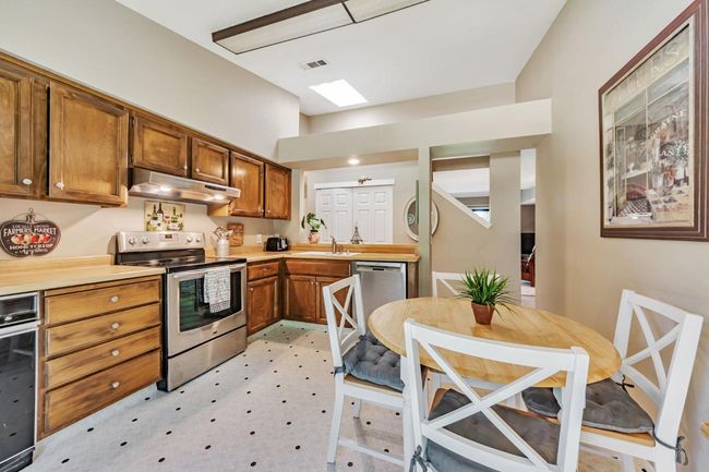 APT-88 - 13017 Lincoln Way, Condo with 2 bedrooms, 2 bathrooms and null parking in Auburn CA | Image 14