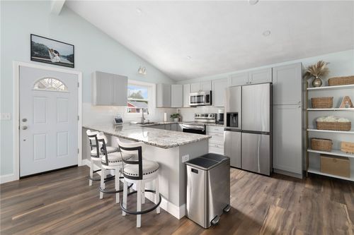 48 Spicer St, North Providence, RI, 02904-4461 | Card Image