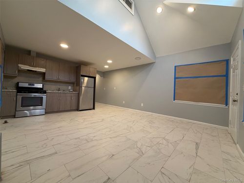 12704 97th Avenue, New York, NY, 11419 | Card Image