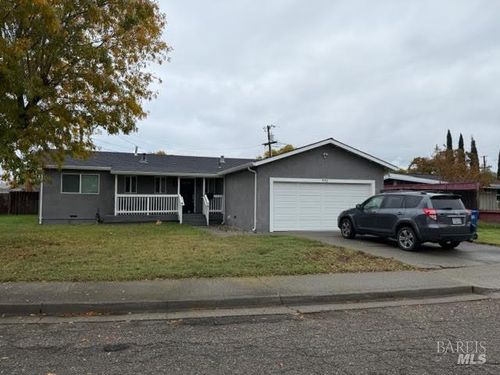 992 Virginia Dr, Rio Vista, CA, 94571-1356 | Card Image