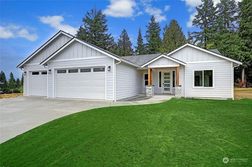 161 N Camano Ridge Road, Camano Island, WA, 98282 | Card Image