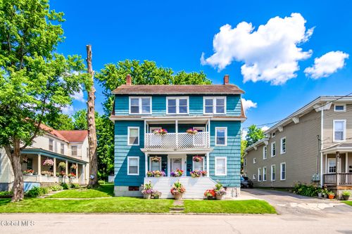 12 Hoosac St, Johnstown, NY, 12095-2544 | Card Image