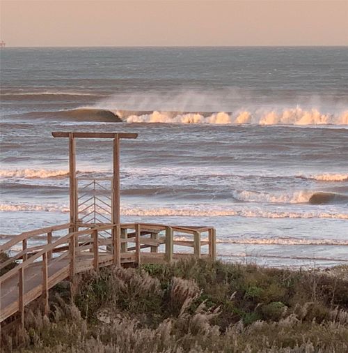 134 China Beach Dr, Port Aransas, TX, 78373-5097 | Card Image