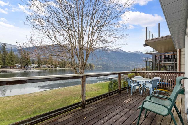 25 Lakeshore Drive, House other with 4 bedrooms, 2 bathrooms and null parking in Cultus Lake BC | Image 19
