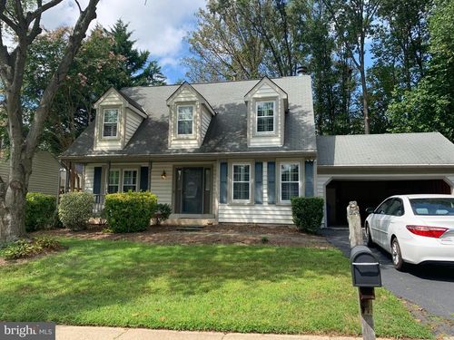 5606 Light Infantry Dr, BURKE, VA, 22015-2138 | Card Image