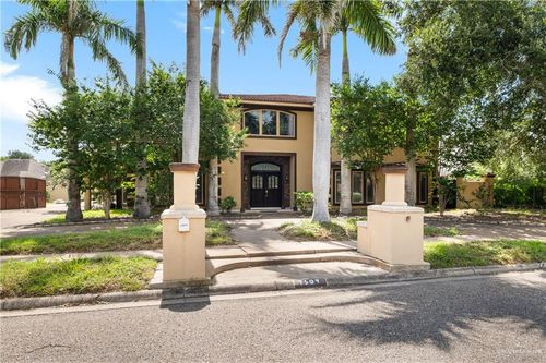 1509 Misty Ln, Weslaco, TX, 78596-7702 | Card Image