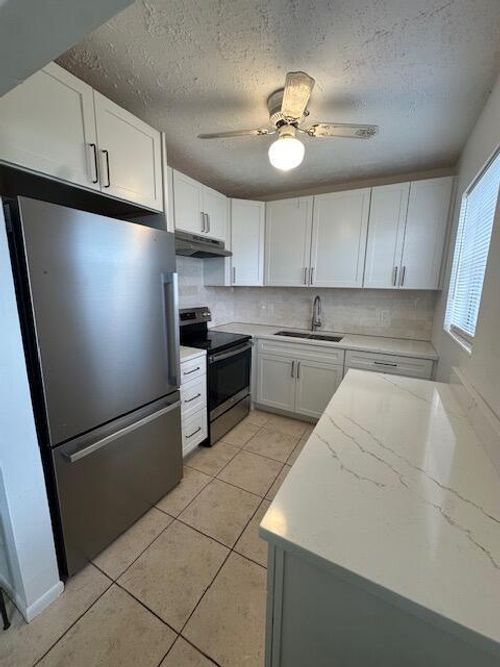 72 Norwich C, West Palm Beach, FL, 33417-7939 | Card Image