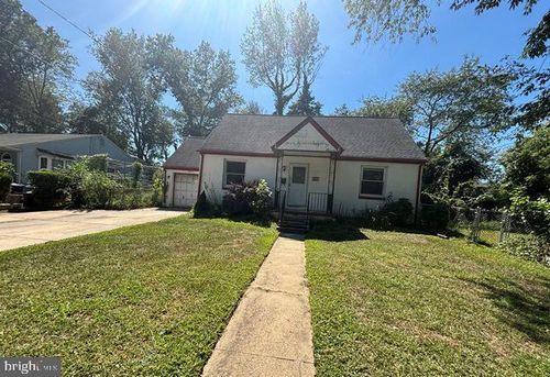 401 S Browning Ave, SOMERDALE, NJ, 08083-1209 | Card Image