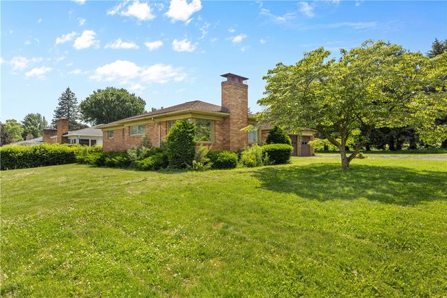 127 Viewcrest Dr, House other with 3 bedrooms, 2 bathrooms and null parking in Irondequoit NY | Image 30