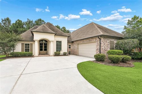 529 Bedico Pkwy, Madisonville, LA, 70447-3246 | Card Image