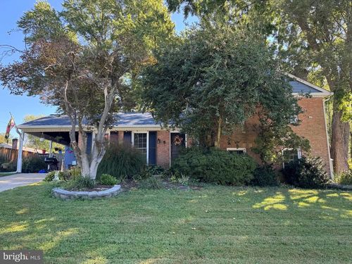 9 Bel Pre Ct, ROCKVILLE, MD, 20853-2029 | Card Image