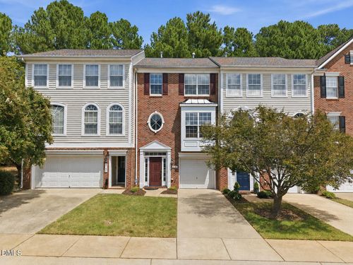 8146 Upper Lake Dr, Raleigh, NC, 27615-3081 | Card Image