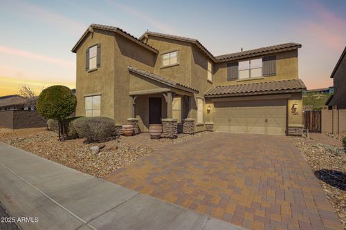 2926 W Thorn Tree Drive, Phoenix, AZ, 85085 | Card Image