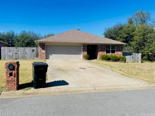 21 Windsor Park Drive, Ward, AR, 72176 | Card Image