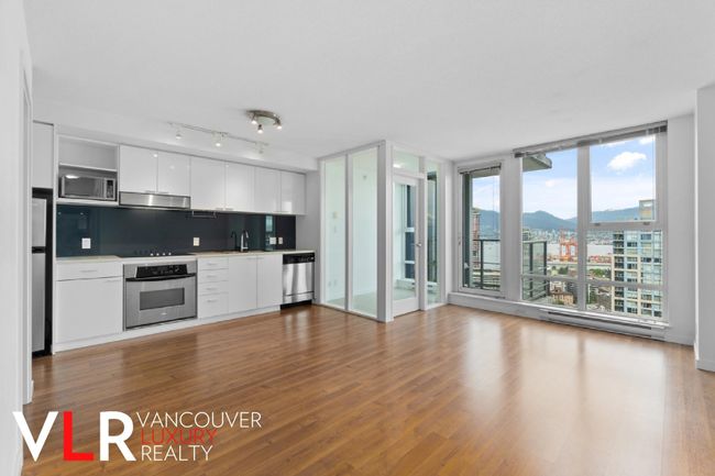 3207 - 602 Citadel Parade, Condo with 1 bedrooms, 0 bathrooms and 1 parking in Vancouver BC | Image 3