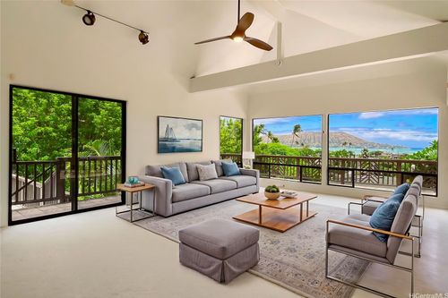 5926 Kalanianaole Hwy, Honolulu, HI, 96821-2310 | Card Image