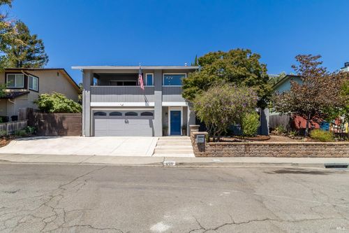 1229 Monte Vista Court, Benicia, CA, 94510 | Card Image