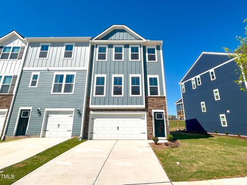 42-729 Parc Townes Dr, Wendell, NC, 27591-4101 | Card Image