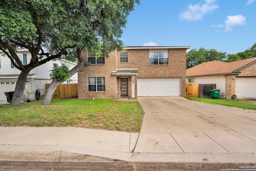 5827 Waterford Oaks, San Antonio, TX, 78250-7226 | Card Image