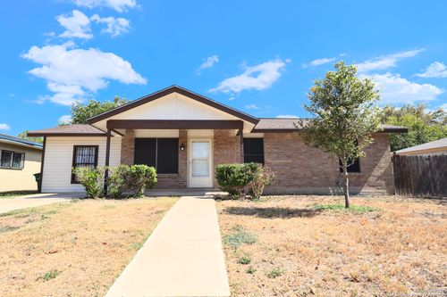2002 Cassandra St, San Antonio, TX, 78224-2528 | Card Image