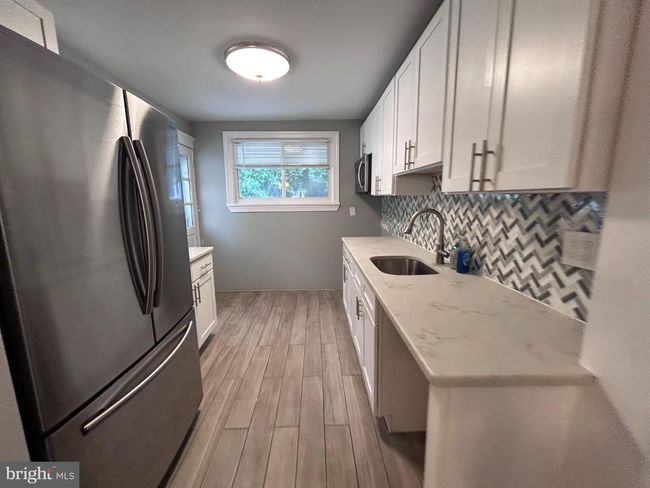 518 Cypress St, Home with 3 bedrooms, 1 bathrooms and null parking in YEADON PA | Image 6