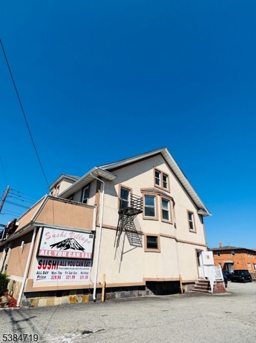 apt-2-68 Newark Pompton Tpke, Little Falls, NJ, 07424-1162 | Card Image