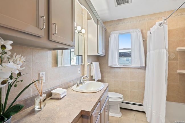 First floor full bath | Image 10