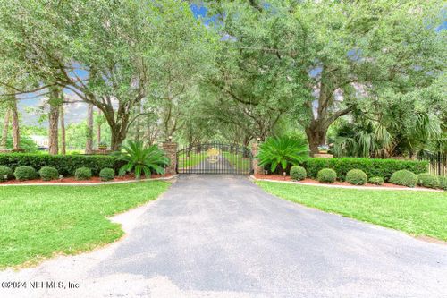 43201 Mossy Br, CALLAHAN, FL, 32011-8229 | Card Image